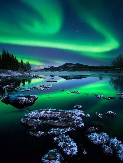 Dünyanın heyran qaldığı işıqlar - FOTOLAR